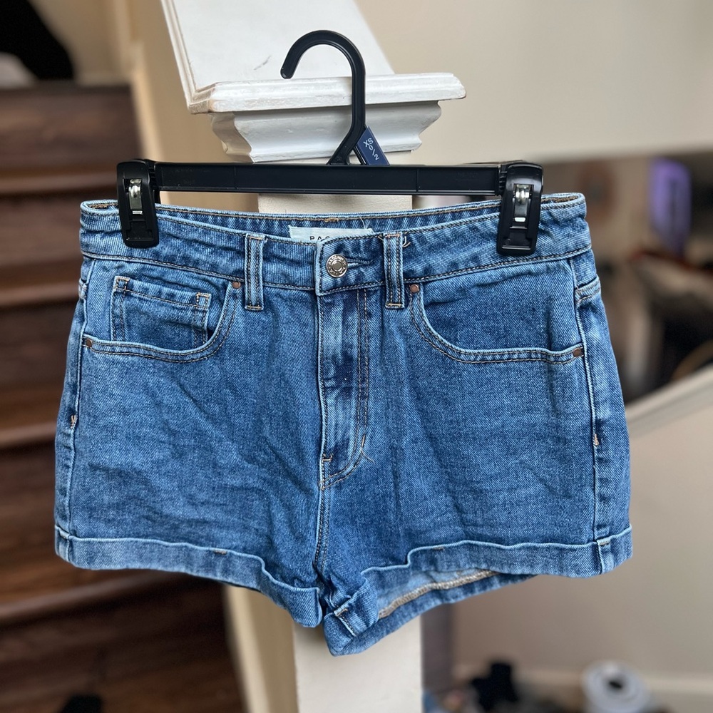 Pacsun mom Jean shorts. Size 26